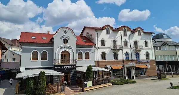 Richky Szálloda Truszkavec